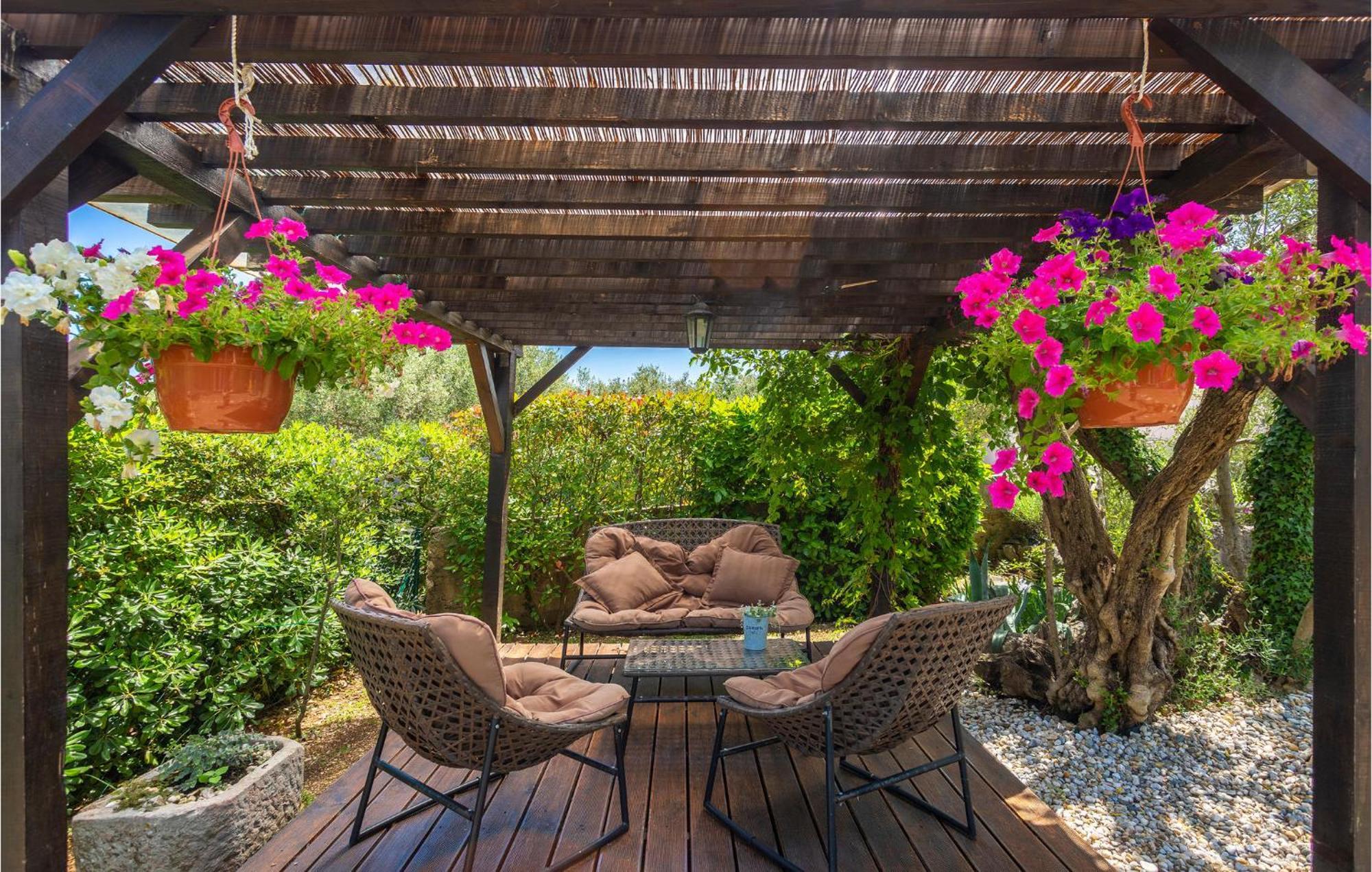 Nice Home In Risika With House Sea View Luaran gambar