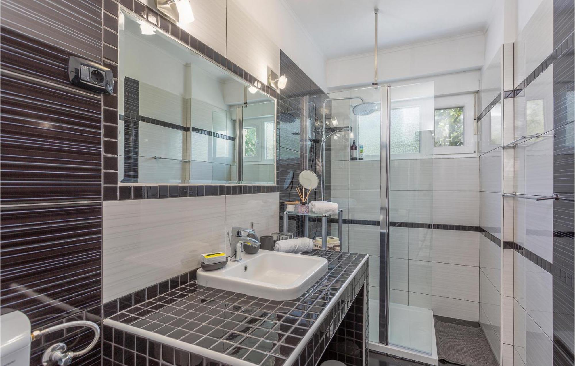 Nice Home In Risika With House Sea View Luaran gambar